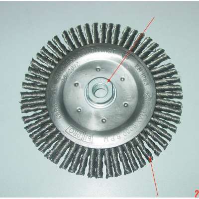 knotted circular wire brush